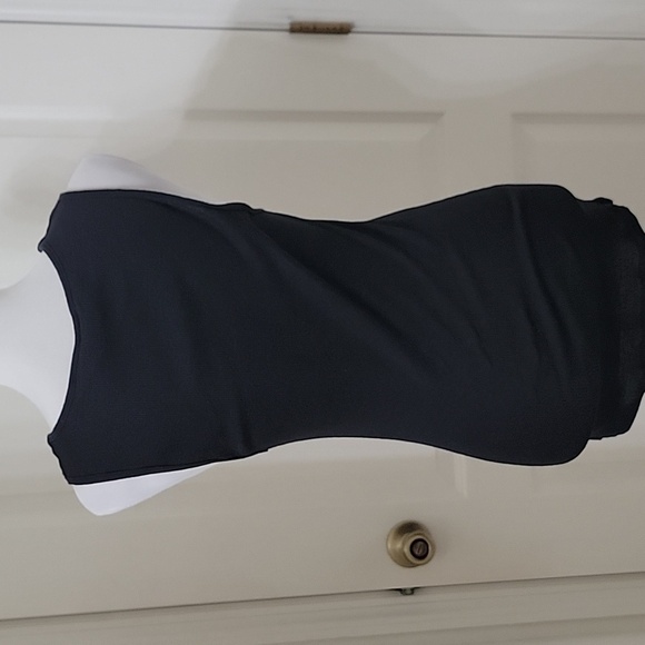 Michael Stars Size One Size Fits Most Black V Neck Sleeveless Knit Top, GUC - Picture 4 of 11